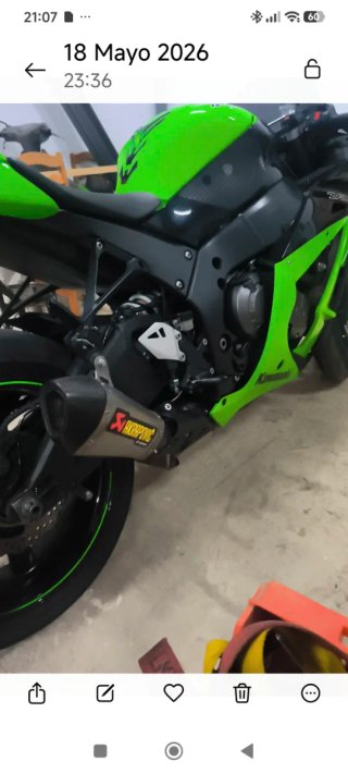 Kawasaki Ninja ZX-10R Sportbike