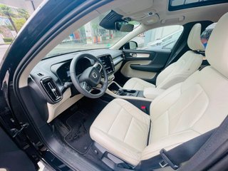 Volvo XC40 2022