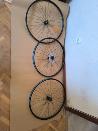 3 Llantas Shimano RS171