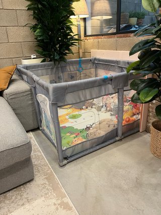 Parque infantil de juego para bebés