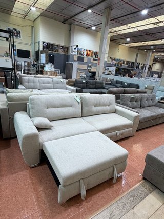 Sofá Cama Beige con Arcón