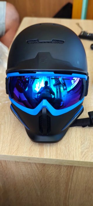 Casco Ruroc Negro Snowboard talla s,m