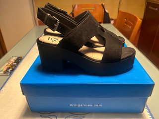 Sandalias Mustang Negras Talla 38 impecables