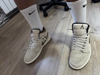 Air Jordan 1 Mid SE Marrón Elefante Talla 44