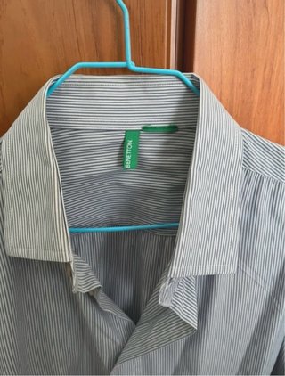 Camisa Benetton Rayas Azul y Blanco