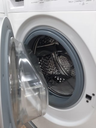 Lavadora  Secadora Eas Electric EWY8614W Impecable