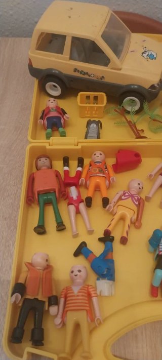 Playmobil,maletin,lote,figuras,coche,casa