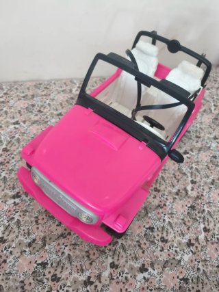 Coche Jeep Barbie con Muñecos