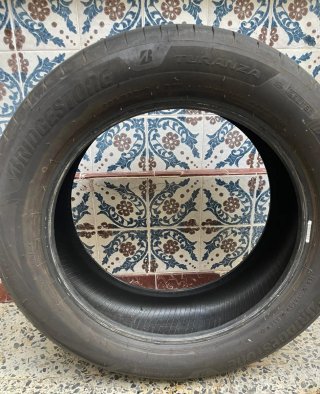 Rueda Bridgestone Turanza 225/55 R18 98V