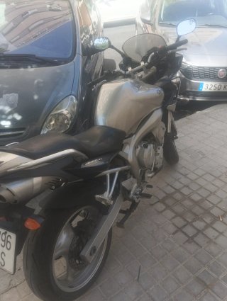 Yamaha Fazer 600cc