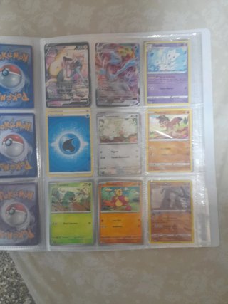 Cartas Pokémon: Pikachu VMAX, Charizard V etc
