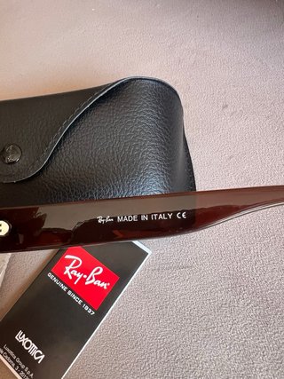Gafas de sol Ray-Ban marrones nuevas