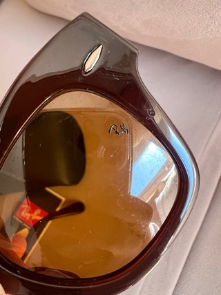 Gafas de sol Ray-Ban marrones nuevas