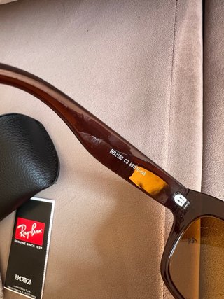 Gafas de sol Ray-Ban marrones nuevas