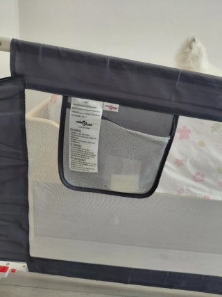 Barrera de seguridad para cama infantil