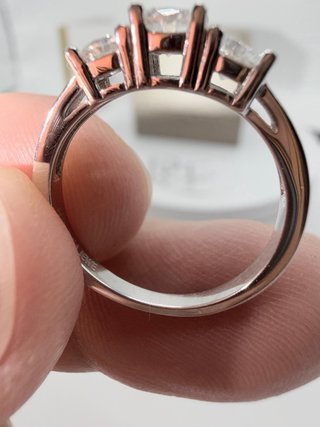 Anello Trilogy Moissanite Diamanti