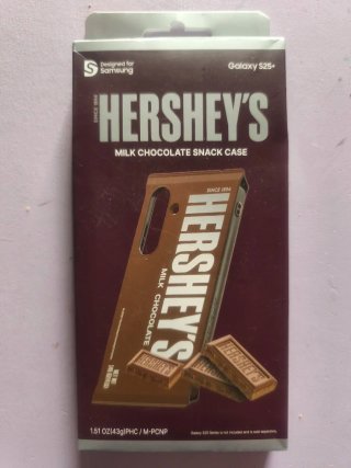 Funda Oficial Samsung Galaxy S25+ Hershey's Milk
