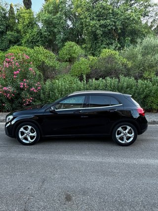 Mercedes-Benz GLA 2017