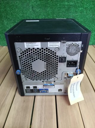 Micro servidor HP ProLiant Gen8 Intel 2x 2,3 GHz