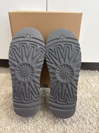 UGG Tasman Gris
