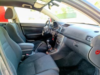 Toyota Avensis 2005