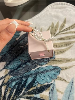 Pulseras nuevas perlas y corazones