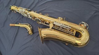 Saxofón Alto Yamaha YAS-25