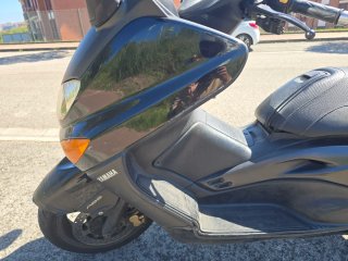 Yamaha T-Max 500 Maxi Scooter Negra