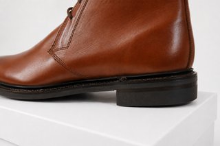 Botines de piel marrón con cordones – Talla 43