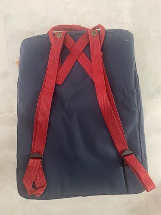 Mochila Fjallraven Kanken Azul y Roja