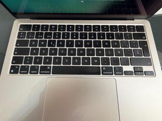 MacBook Air 13,6 MLY13Y/A 8GB RAM 256GB SSD