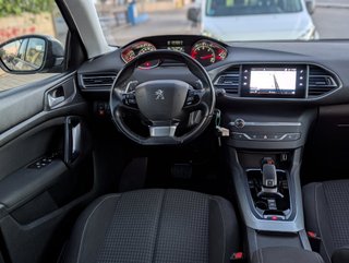 Peugeot 308 Automatico 130Cv Garantía e IVA Incl