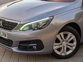 Peugeot 308 Automatico 130Cv Garantía e IVA Incl