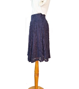 Massimo Dutti / Falda de encaje con vuelo azul S