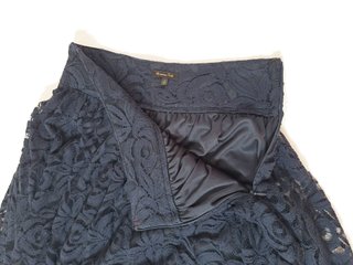 Massimo Dutti / Falda de encaje con vuelo azul S