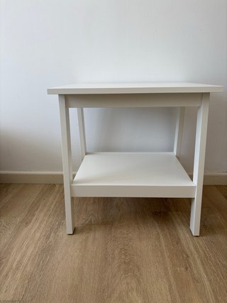 Mesita auxiliar Ikea blanca