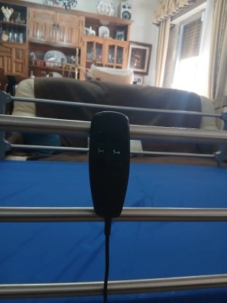 Cama articulada hospitalaria