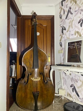 Contrabajo 3/4 Luthier, con funda y arco