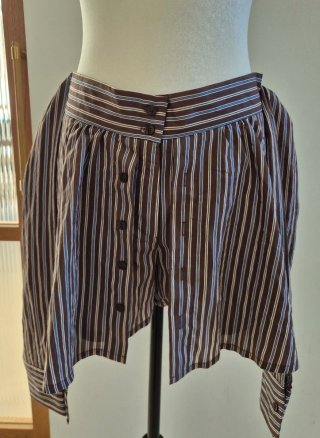 Falda pantalón tipo camisero