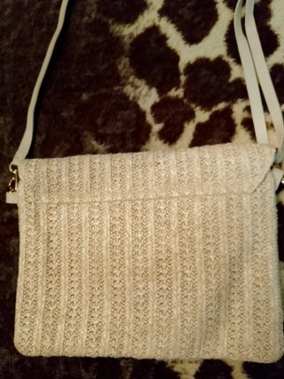 Bolso bandolera beige y naranja