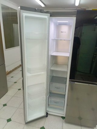 Nevera americana marca LG 180/92cm clase E