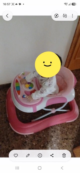 Andador para bebé niña