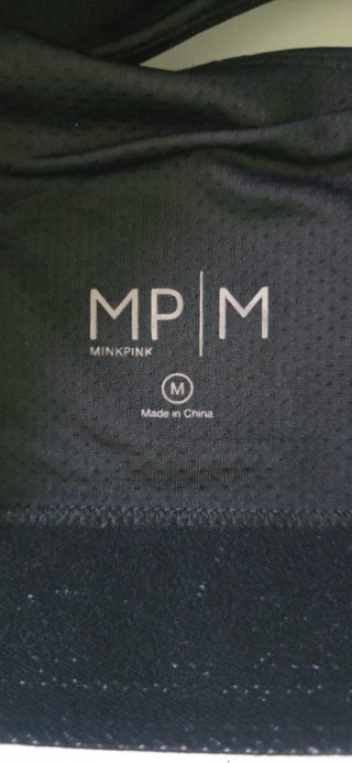 Top deportivo Minkpink negro Talla M