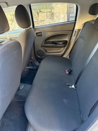 Alquiler Mitsubishi Space Star 2015