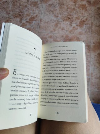 Libro El cuchillo y el vampiro