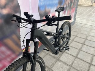 Bicicleta eléctrica Cube HPC RACE ONE 44.año 2025