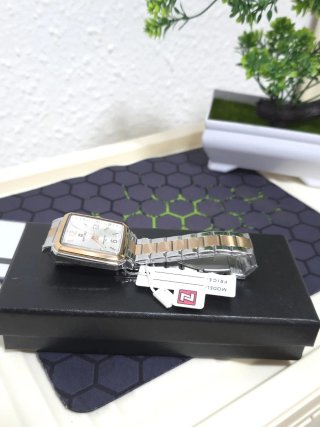Reloj Naviforce Hombre Oro y Plata