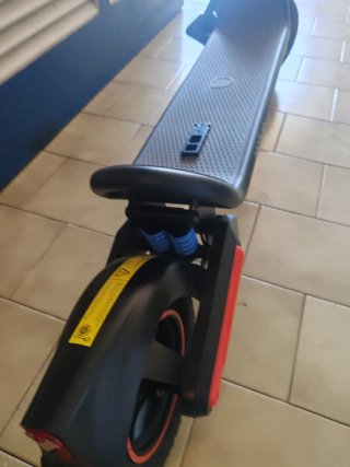 Patinete Cecotec Bongo D40 XL Suspensión solo100km