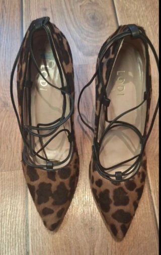 Zapatos tacón animal print talla 41