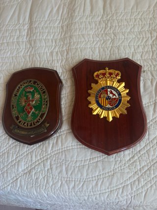Juego Metopas CNP y GC Tráfico